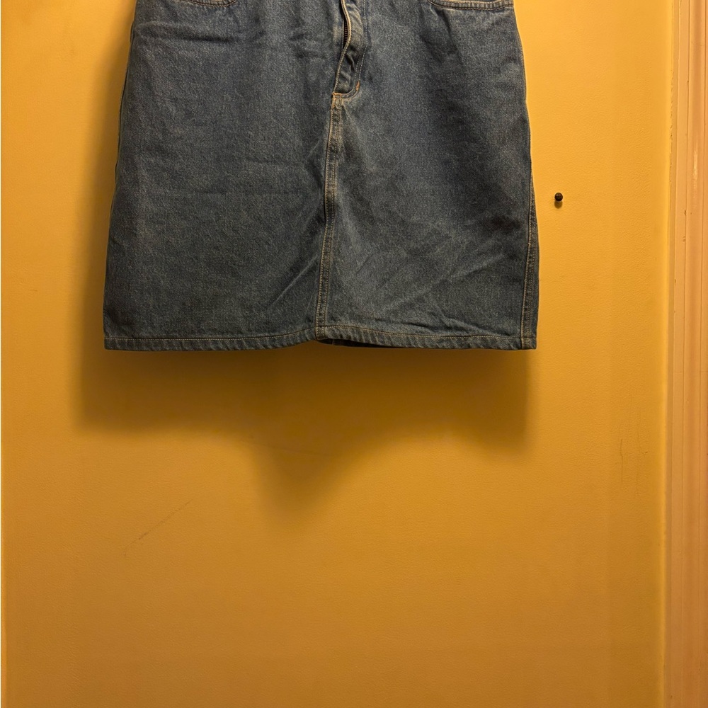 Stylish Blue Denim Pencil Skirt